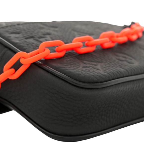 🔥 Black Taurillon Monogram Leather Solar Ray Soft Pochette Volga Belt Bag EUC - Picture 2 of 16